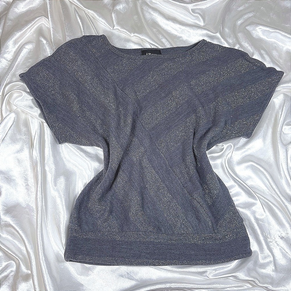 y2k Knit Top Grey Excellent iz Byer Metallic Crossover Banded Hem Short Slv